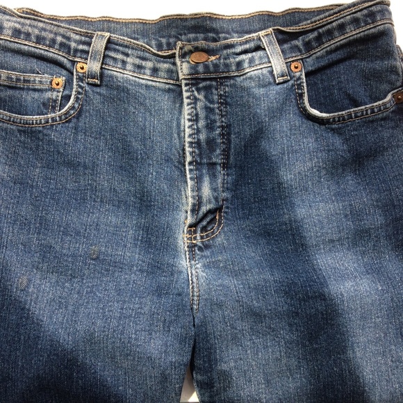 Blue Jeans - Picture 2 of 5